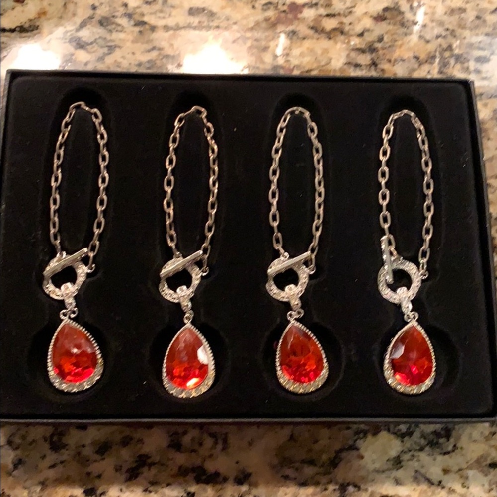 Bombay ruby napkin rings
